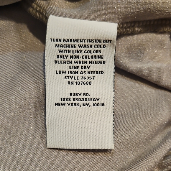 Velvet Ruby Rd. Olive Green Cowl Neck Size M - Picture 6 of 10